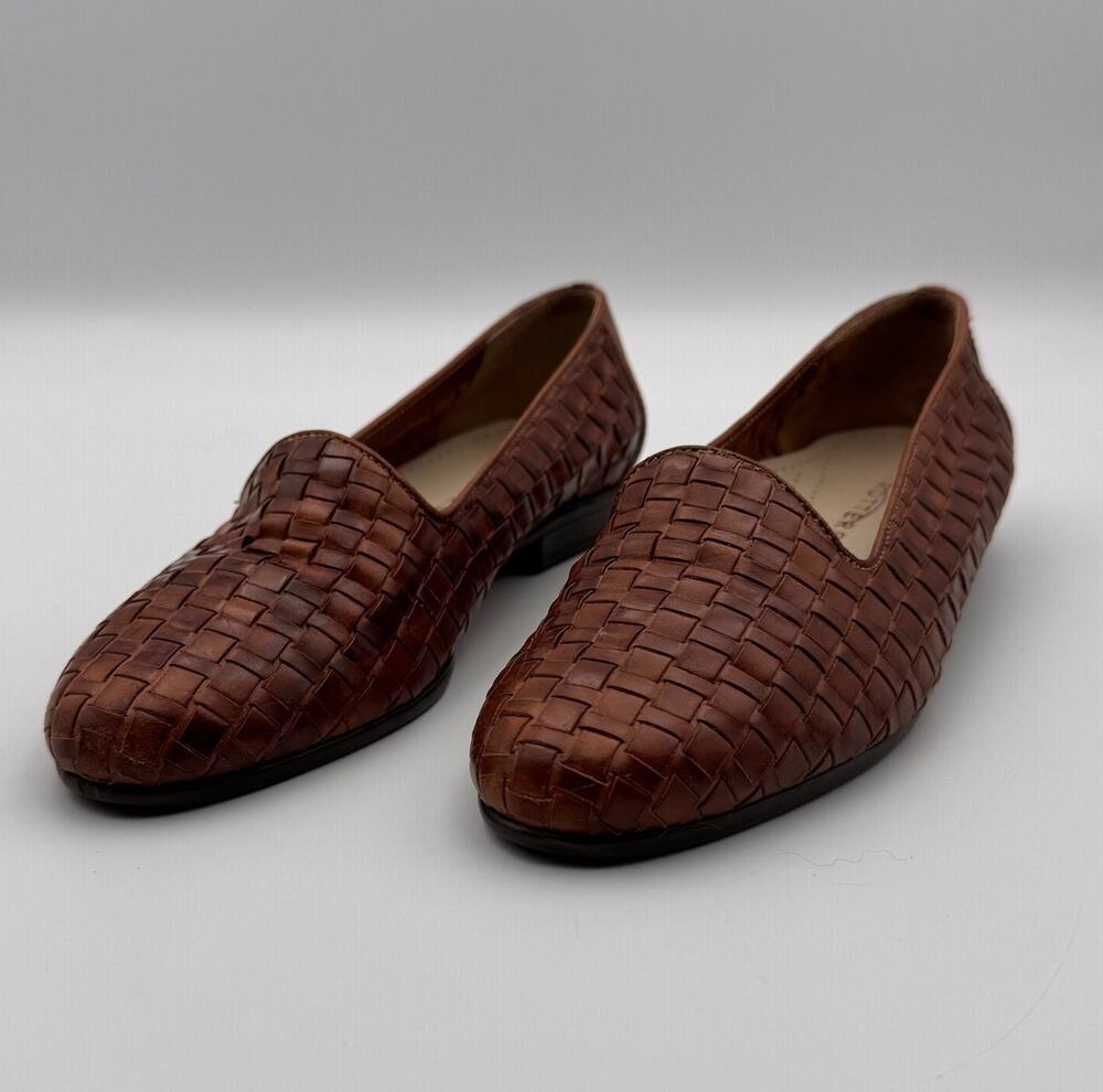 Trotters Women's 5.5 Woven Leather Flats Loafers Slip On Brown Basketweave